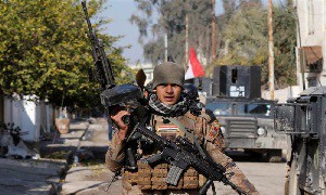 وزارت دفاع عراق: شرق موصل کاملا تحت سیطره نیروهای عراقی قرار گرفت 