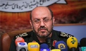 سردار دهقان در جمع خبرنگاران: وزیر دفاع آزمایش اخیر موشک بالستیک را تأیید کرد