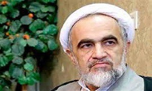 با دستور دادسرای ویژه روحانیت احمد منتظری برای اجرای محکومیت خود روانه زندان شد