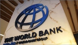 در جدیدترین گزارش منتشر شده بانک جهانی پیش بینی خود از رشد اقتصادی ایران را 1.2 درصد کاهش داد/ سلب اعتماد سرمایه گذاران خارجی با تحریم‌های جدید آمریکا