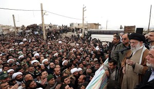  موافقت امام خامنه‌ای با اعطای تسهیلات به سربازان زلزله‌زده کرمانشاه 