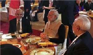 حضور ظریف در ضیافت شام نخست‌وزیر هند