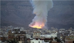 در حملات هوایی عربستان ۹ کشته بر اثر بمباران چندین استان یمن