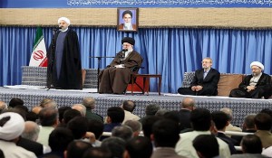  در دیدار مسئولان نظام با رهبر معظم انقلاب روحانی:‌ ملت بزرگ ایران در پی خلق حماسه‌ای جدید است 