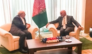  ظریف با رییس‌جمهور افغانستان دیدار کرد