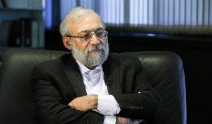  جواد لاریجانی در نشست خبری: معلوم شد تحریم ایران به‌خاطر هسته‌ای نبود/هر تحریمی که با برجام برداشتند با بهانه جدید برقرار می‌‌کنند 