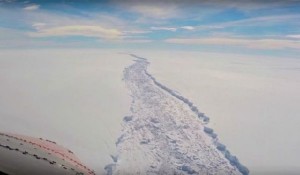  توده یخی به وسعت 8 برابر تهران از قطب جنوب جدا شد
