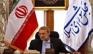  لاریجانی در دیدار رئیس مجمع عالی خلق کره شمالی: ایران سلاح هسته‌ای را برای هر کشوری مضر می‌داند 