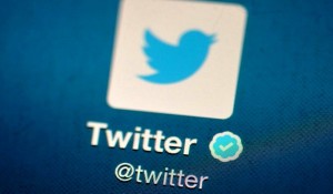 درخواست ۸ عضو از ۱۲ عضو کمیته فیلترینگ از دادستان برای رفع فیلتر توئیتر