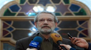 دکتر علی لاریجانی: آیت الله خامنه‌ای ۶۰ سال با دیکتاتوری مبارزه کرد/ درایت رهبر انقلاب چگونه سرنوشت جنگ ۳۳ روزه را عوض کرد؟‌ 