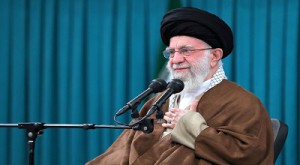 رهبر معظم انقلاب: شهدا، هویت ملت ایران هستند که نباید فراموش شوند