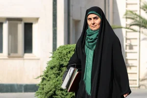 عمده مشکلات راه و مسکن به گذشته بر می‌گردد، به وزیر زمان بدهیم