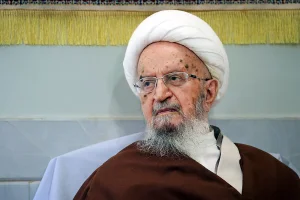 آیت‌الله العظمی مکارم شیرازی انتخاب رهبر جدید انقلاب را تبریک گفت/ مجلس خبرگان حجت را تمام کرد.