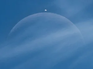 عکس روز ناسا از چهره زهره پشت ماه